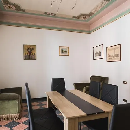 Apartman Pit Stop Motorvalley - Near Old Town