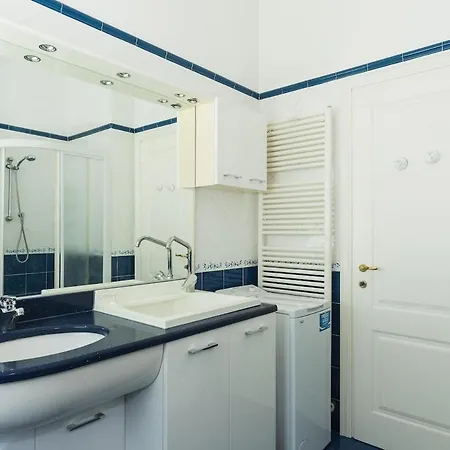 Pit Stop Motorvalley - Near Old Town Apartman *